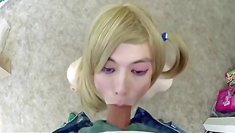 Thick dick of a shemale takes a deepthroat and gets passionate