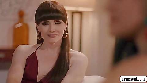 Penny barber gets her pussy pounded in a video clip