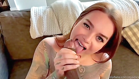 Brunette gets fucked in her ass in the deepthroat vid